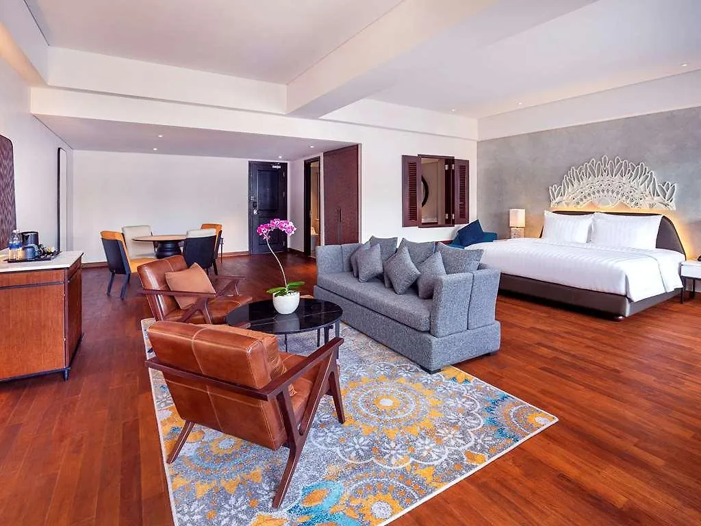 Grand Mercure Bali Seminyak Hotel