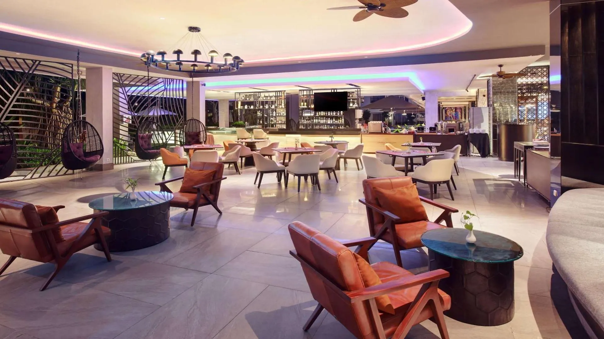 Grand Mercure Bali Seminyak