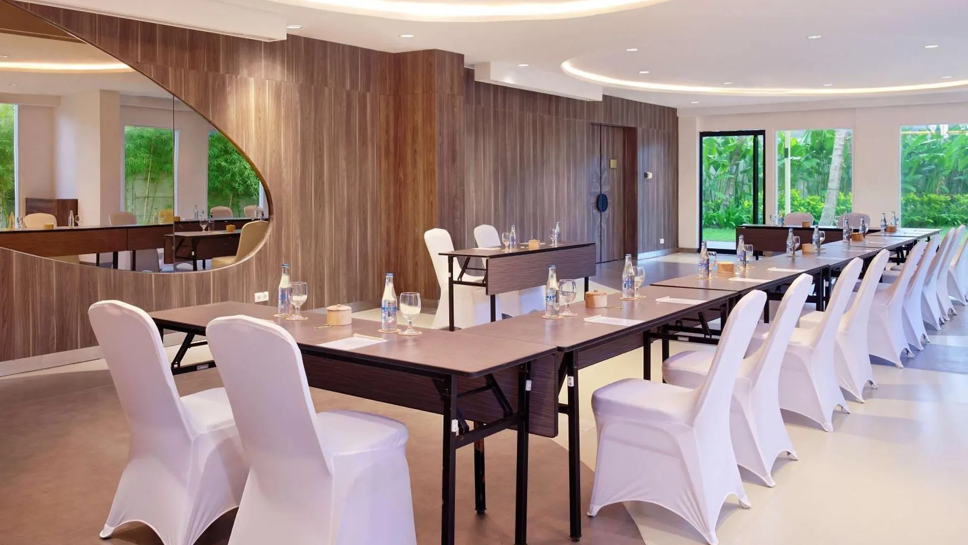 Hotel Grand Mercure Bali Seminyak
