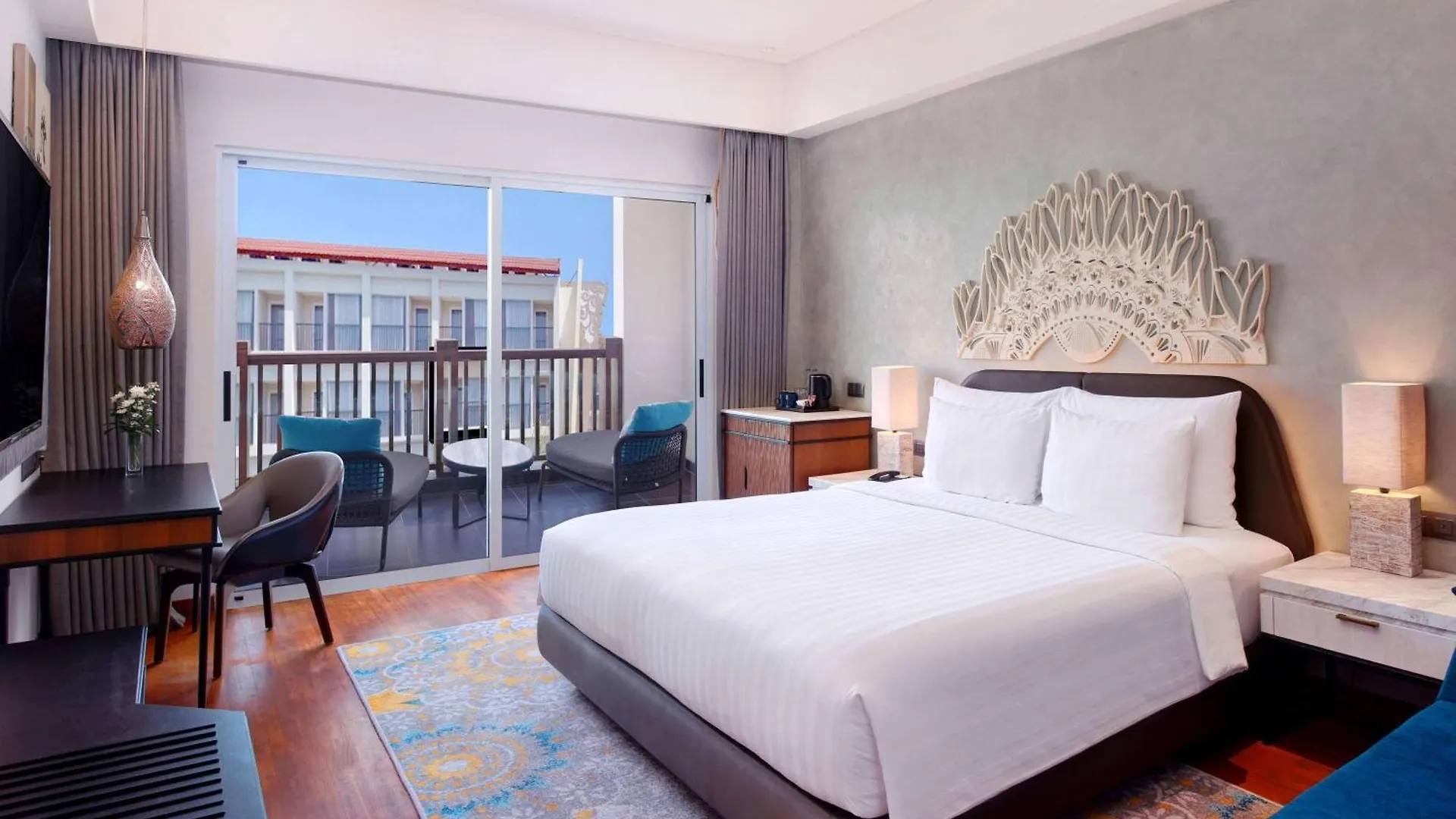 Grand Mercure Bali Seminyak